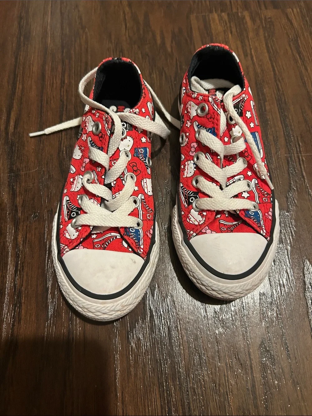 Converse Hello Kitty Kids Red Low-Top Sneakers